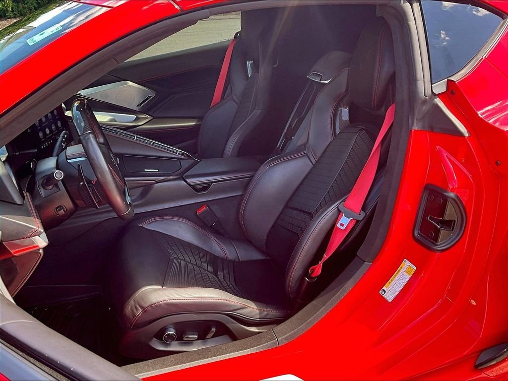 Used 2023 Red Chevrolet Z06 image 10