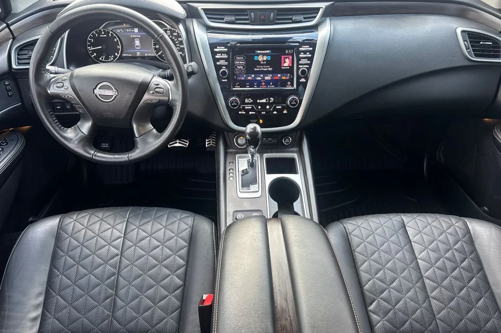 Used 2023 Silver Nissan Platinum image 14