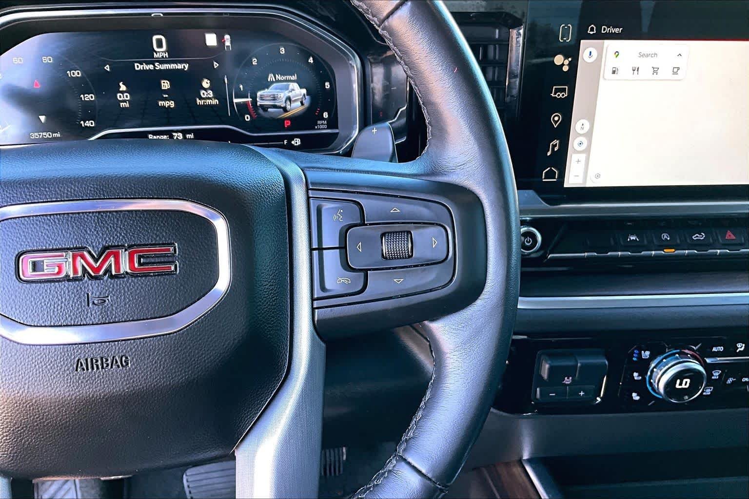 Used 2022 Onyx Black GMC SLT image 25