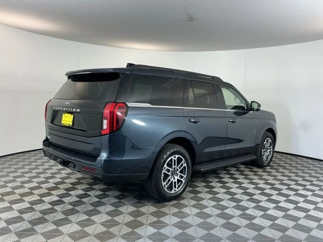 Used 2025 Blue Ford Active image 4