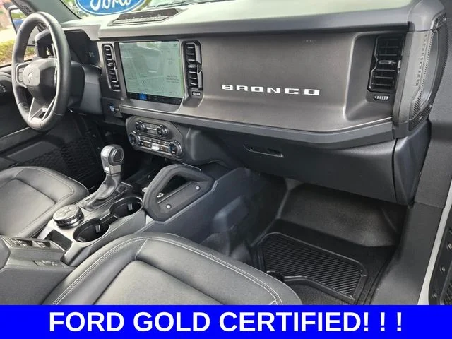 Certified Used 2025 Oxford White Ford Badlands image 18