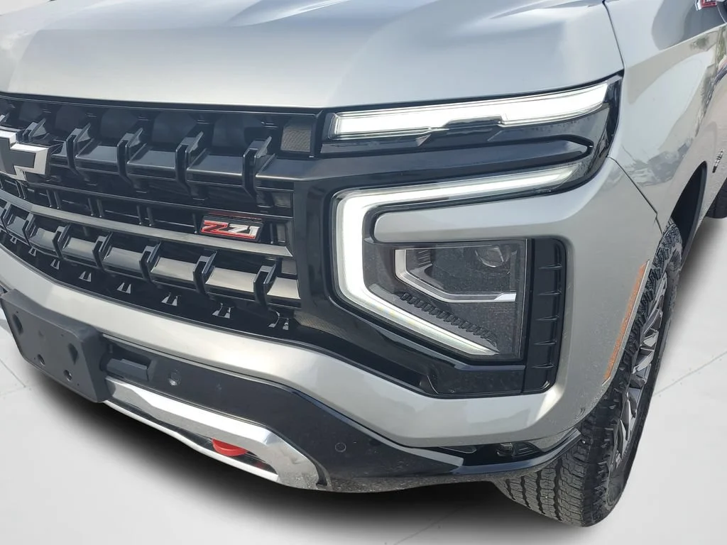 Used 2025 Sterling Gray Metallic Chevrolet Z71 image 26