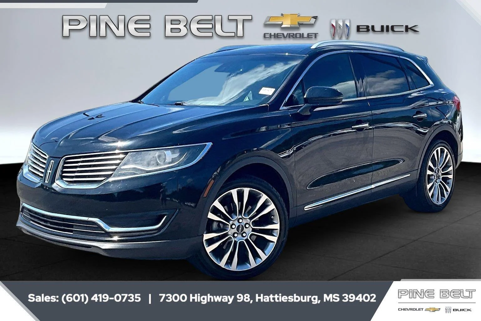 Used 2018 Black Velvet Lincoln Reserve image 10