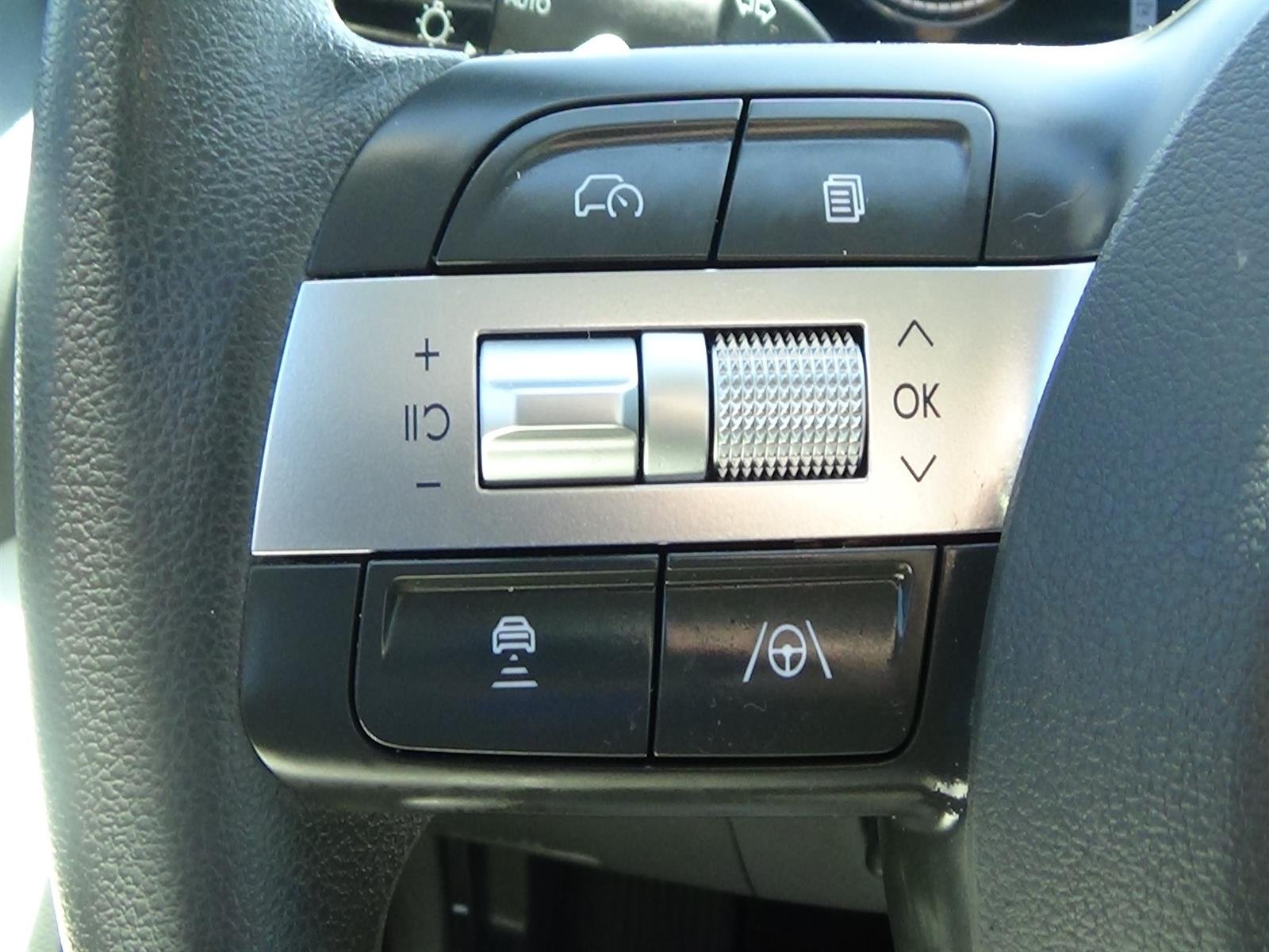 Certified Used 2025 Portofino Gray Metallic (t2g) Hyundai SEL image 19