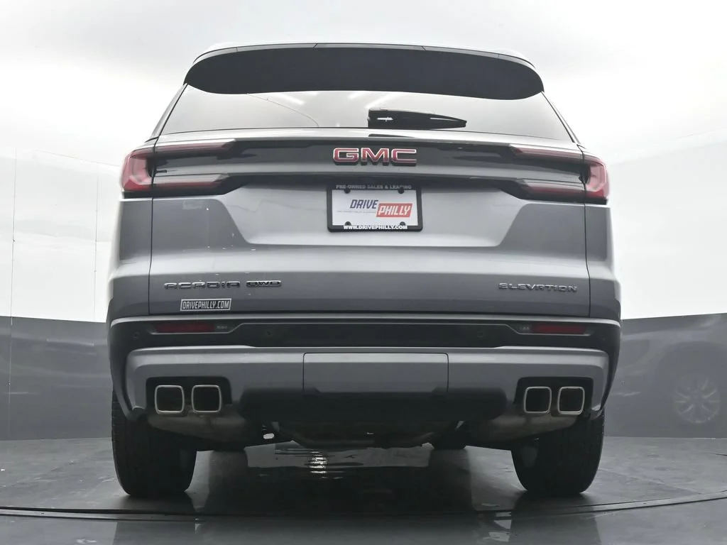 Used 2026 Silver GMC Elevation image 30