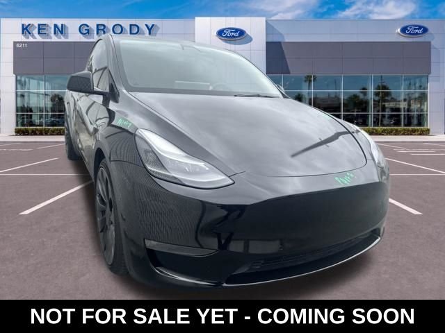 2022 Tesla Model Y Performance Dual Motor All-Wheel Drive's photo