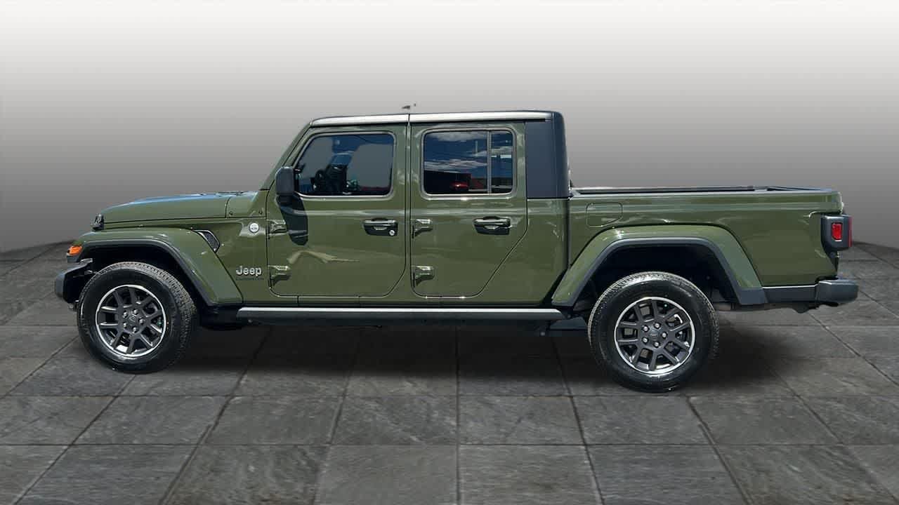 Used 2022 Sarge Green Clearcoat Jeep Overland image 8