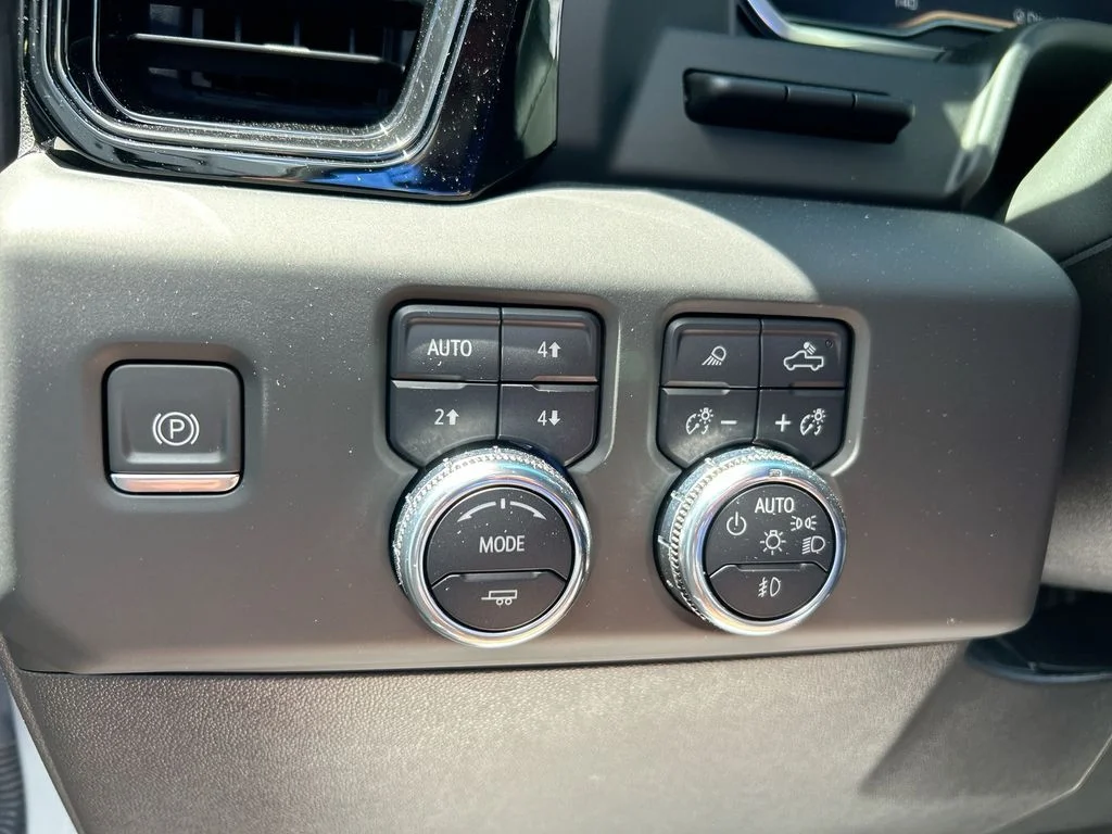 Used 2024 Gray GMC AT4X image 21