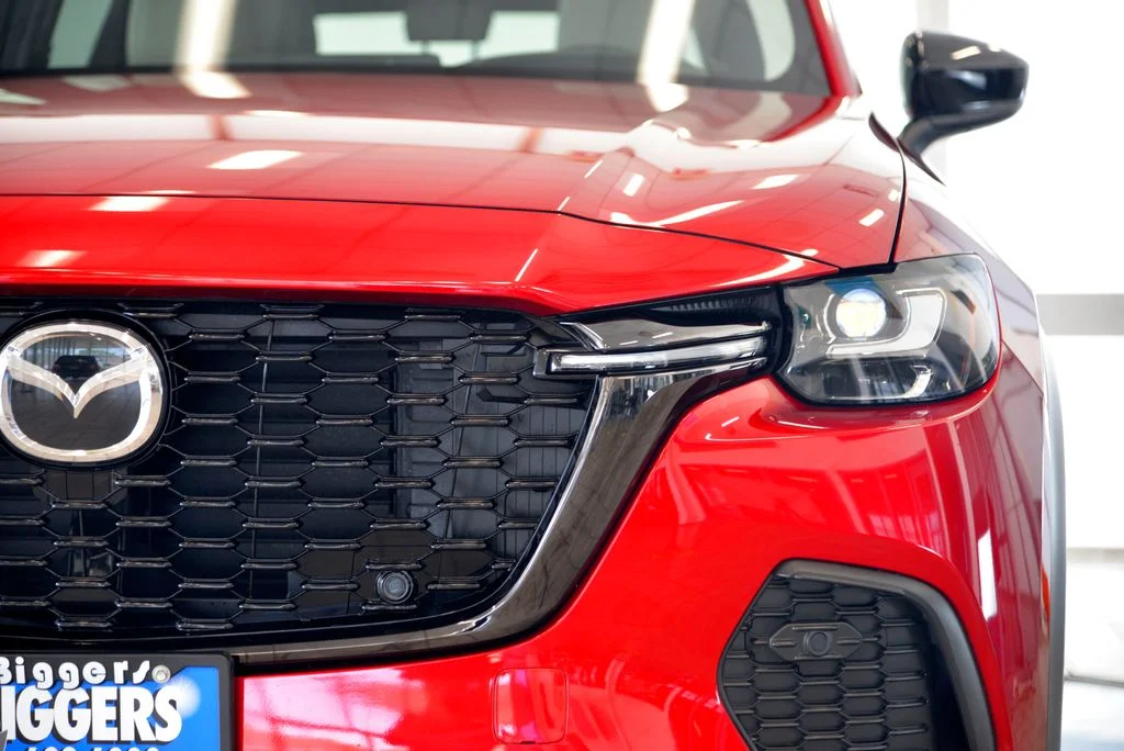 Certified Used 2025 Red Mazda 3.3 Turbo Premium image 11