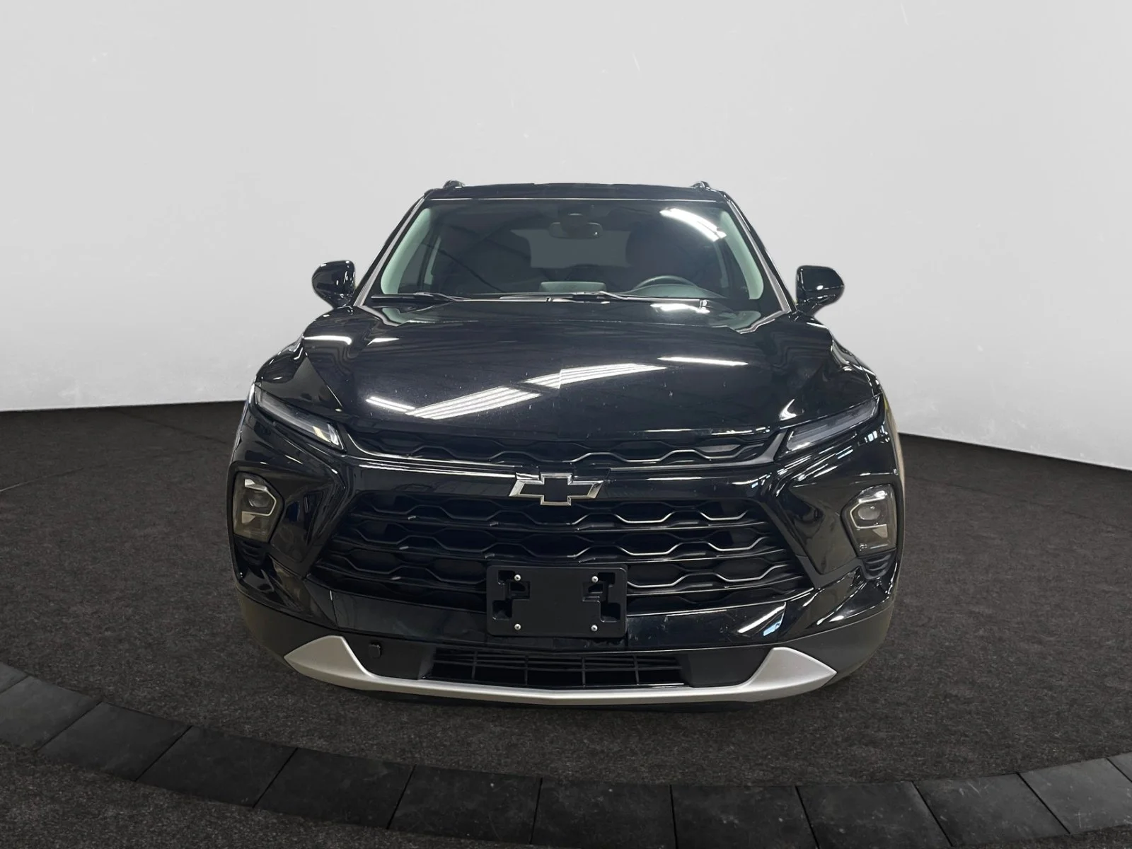 Used 2025 Black Chevrolet LT AWD image 8