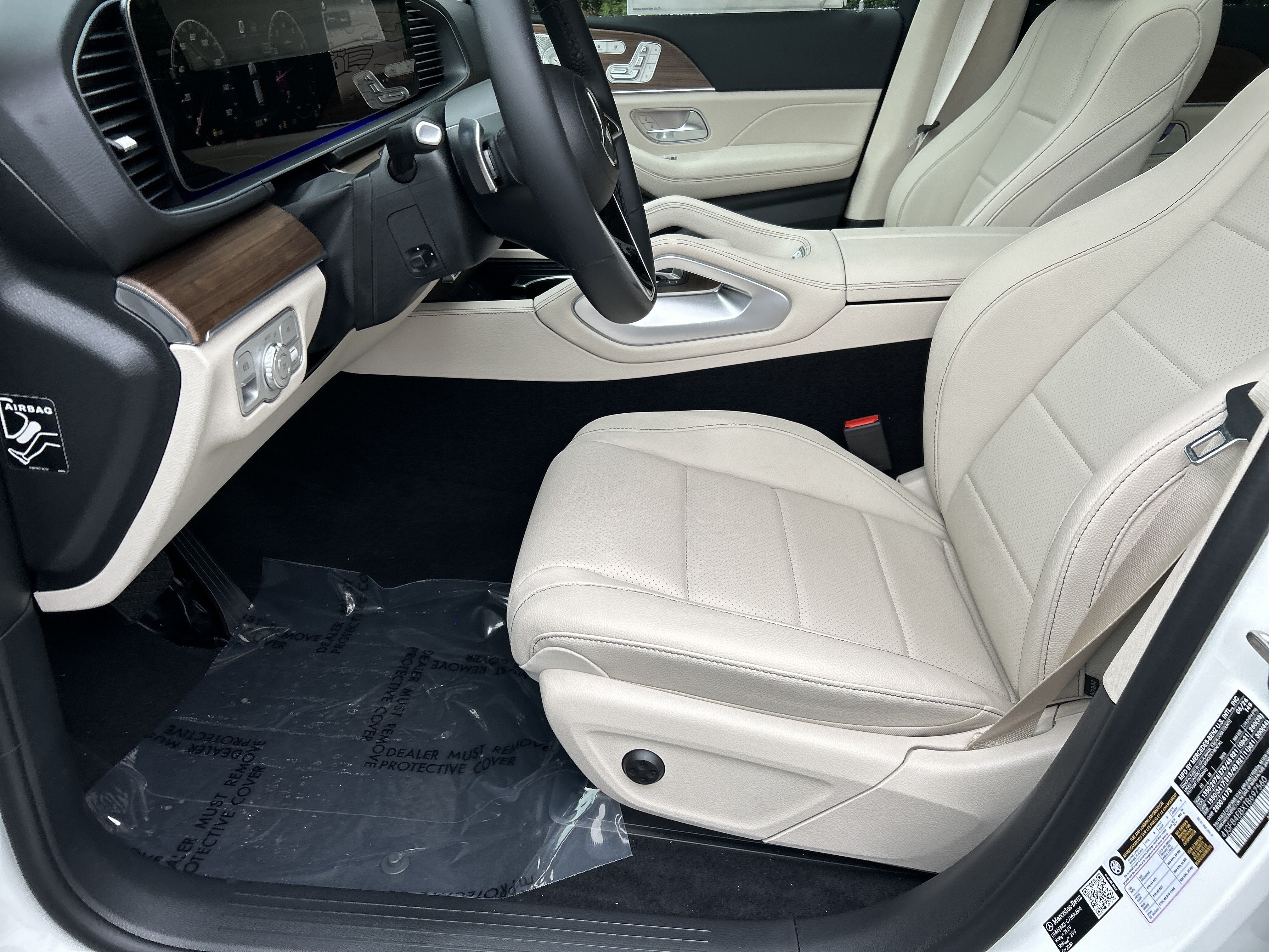 New 2026 Polar White Mercedes-Benz GLE 350 SUV image 18