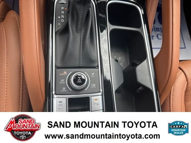 Used 2025 Black Kia SX X-Line image 18