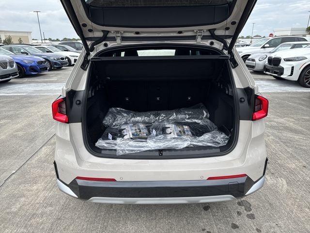 New 2026 Dune Grey Metallic BMW xDrive28i image 12