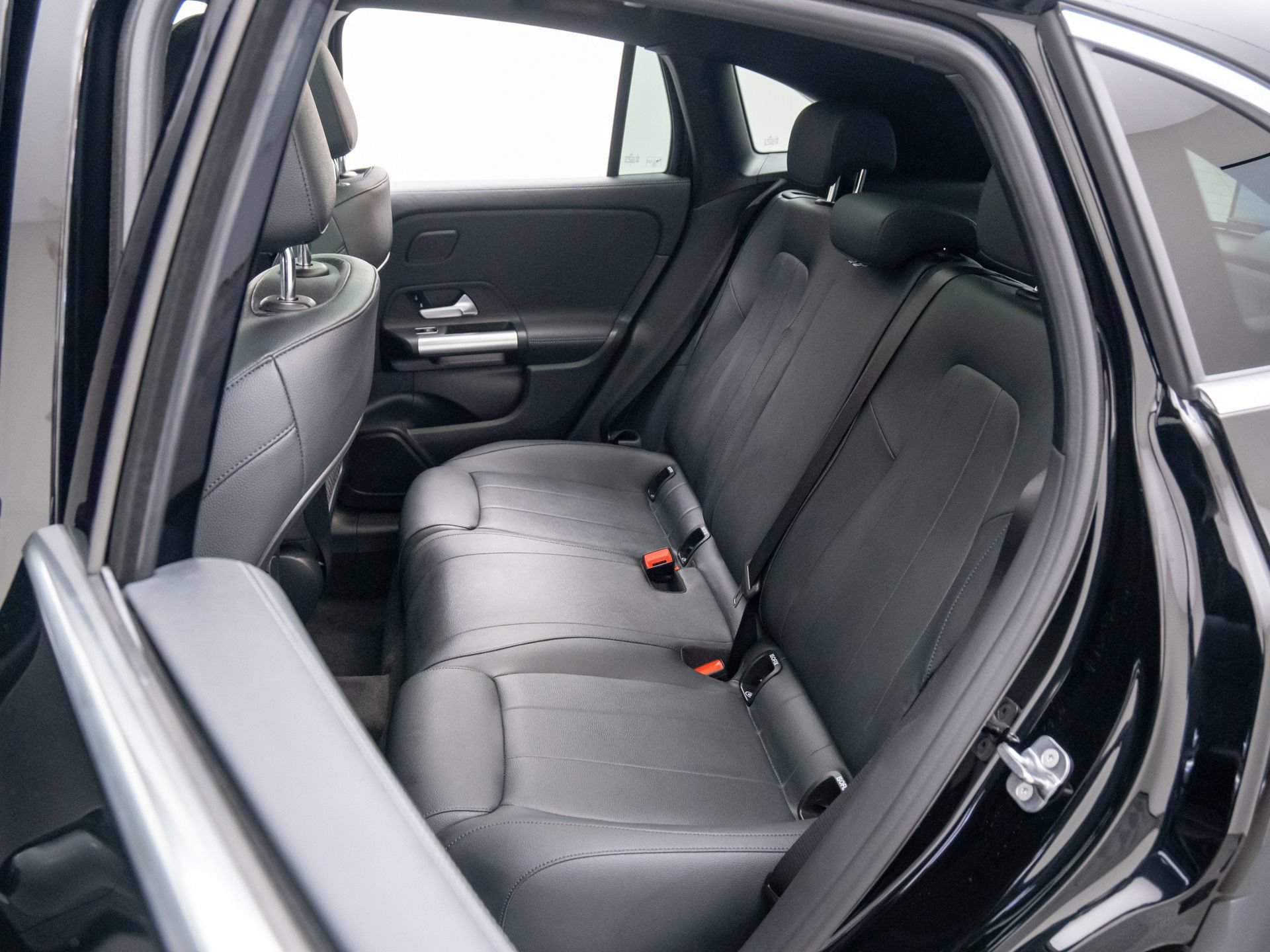 New 2026 Night Black Mercedes-Benz GLA 250 image 50