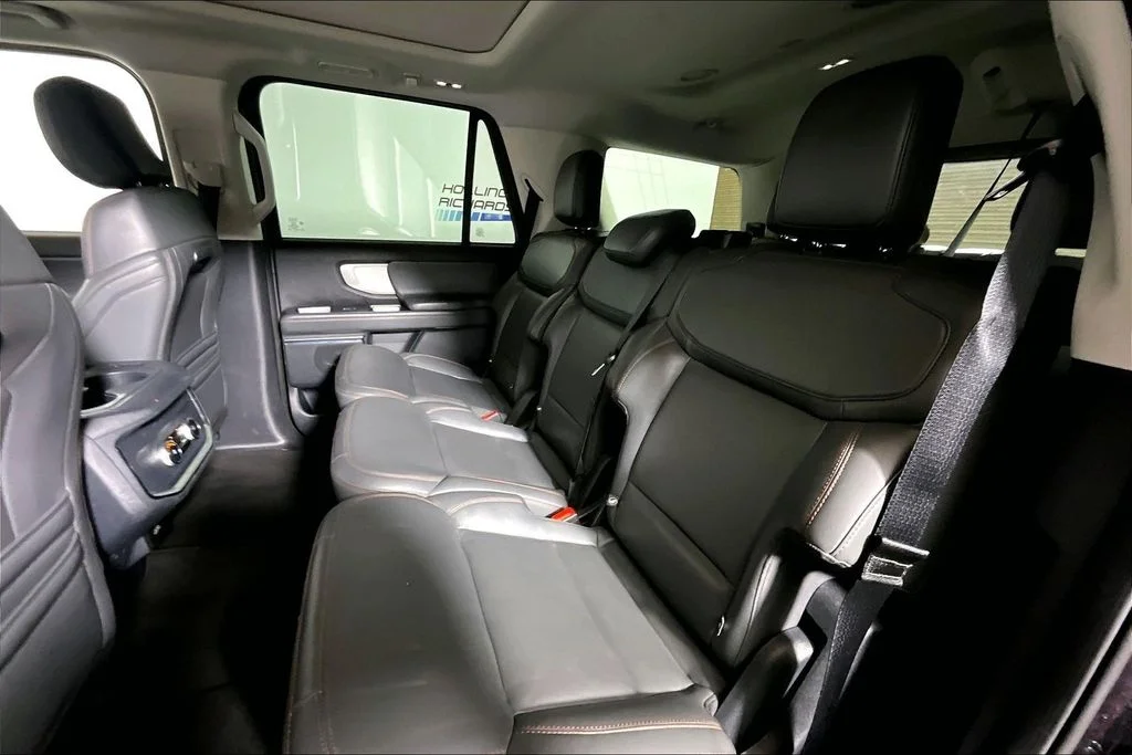 Certified Used 2025 Black Metallic Ford Active image 21