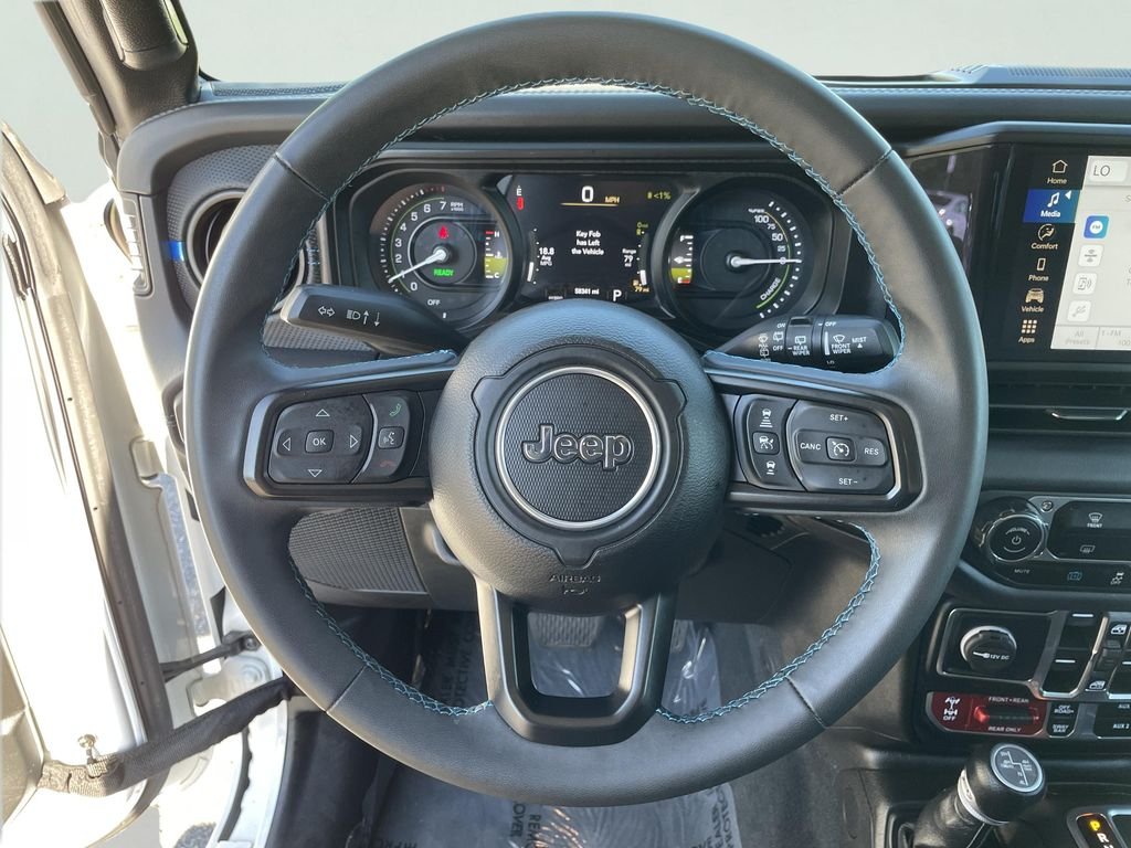 Used 2024 White/off-white Jeep Hybrid Rubicon 4XE image 20