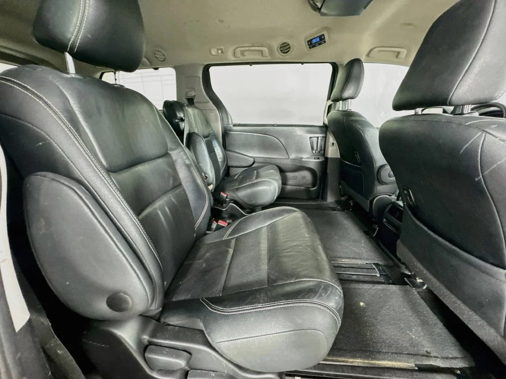 Used 2016 Midnight Black Metallic Toyota SE image 33