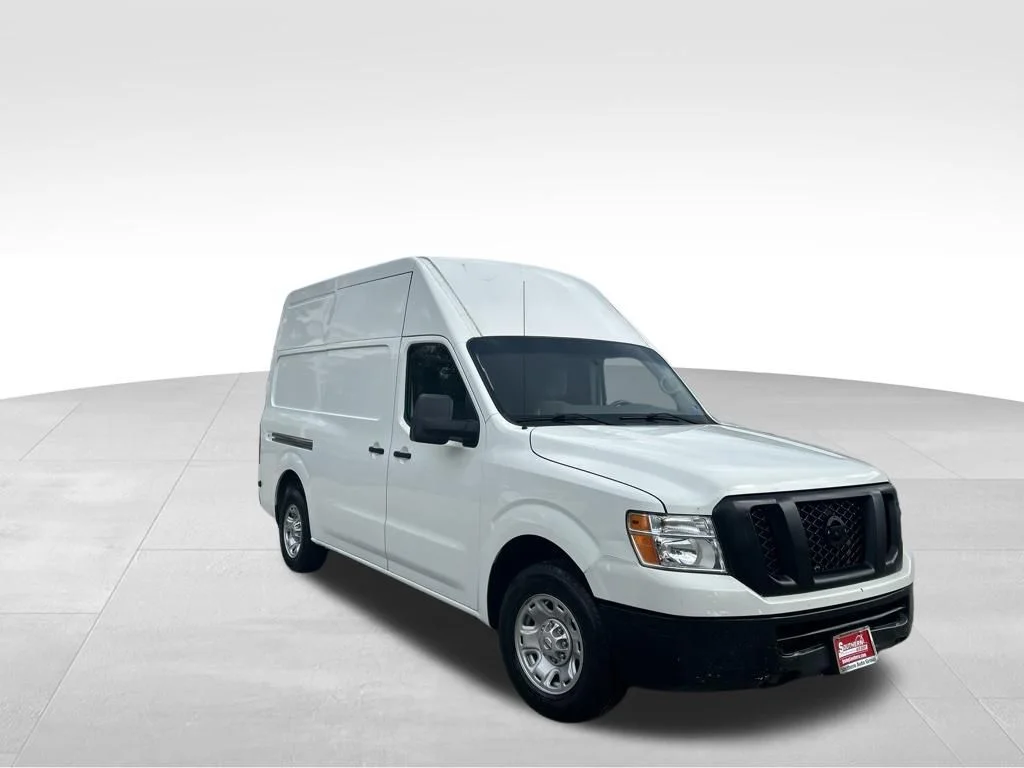 Used 2020 Glacier White Nissan SV image 8