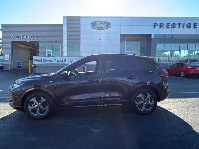 Certified Used 2023 Cinnabar Red Ford ST-Line image 4