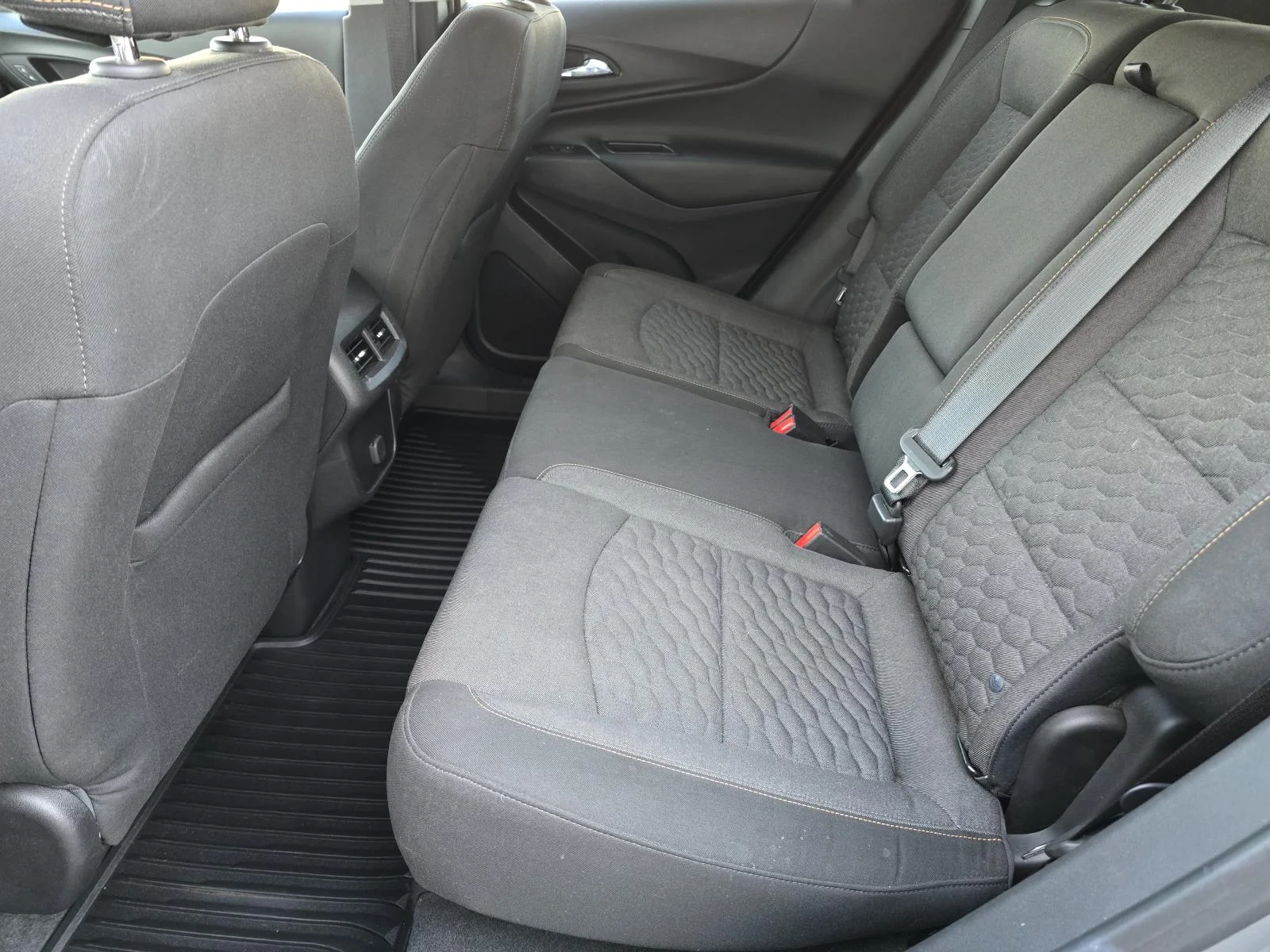 Used 2018 PEPPERDUST METALLIC Chevrolet LT image 10