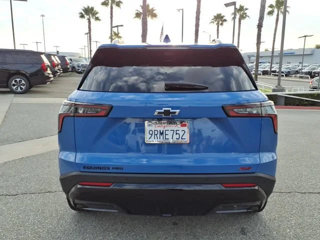 Used 2025 Reef Blue Metallic Chevrolet RS image 5