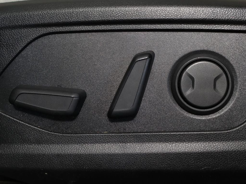 Certified Used 2024 Black Hyundai SEL image 30