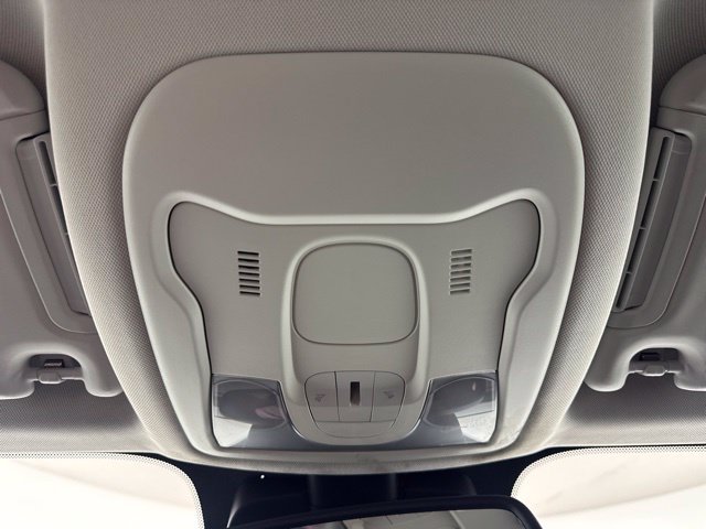 Used 2016 Gray Jeep Trailhawk image 13
