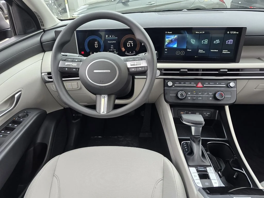 New 2026 Black Hyundai SE image 8