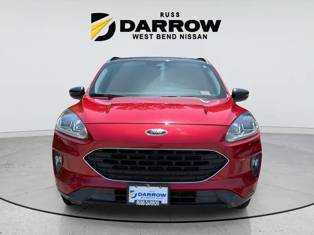 Used 2022 Red Ford SEL image 8
