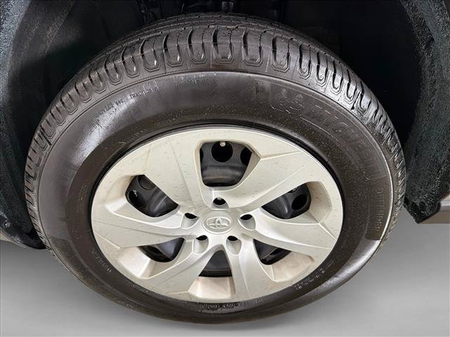 Certified Used 2020 SILVER SKY METALLIC Toyota  image 11