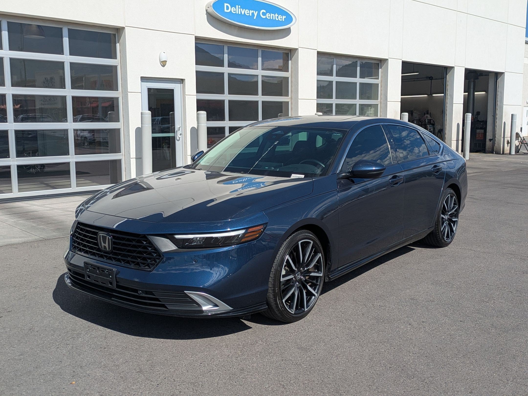 2025 Honda Accord Hybrid Touring - Photo 10