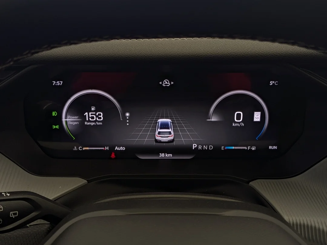 New 2026 White Jeep Limited - - 4x4 - Limited Pkg (23G) - Tech Group - Mopar Interior Protection Pkg & More! image 19