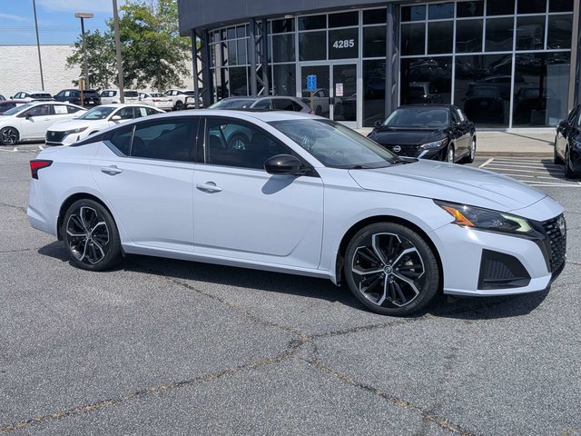 2023 Nissan Altima 2.5 SR