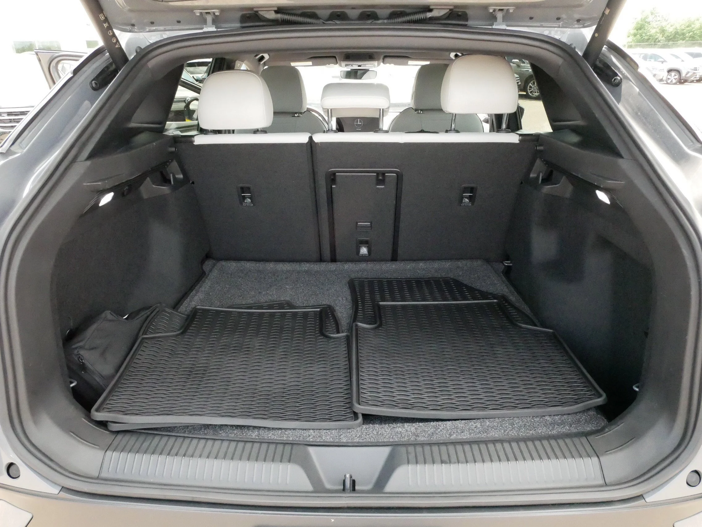 Certified Used 2025 Pure Gray Volkswagen Pro S image 18