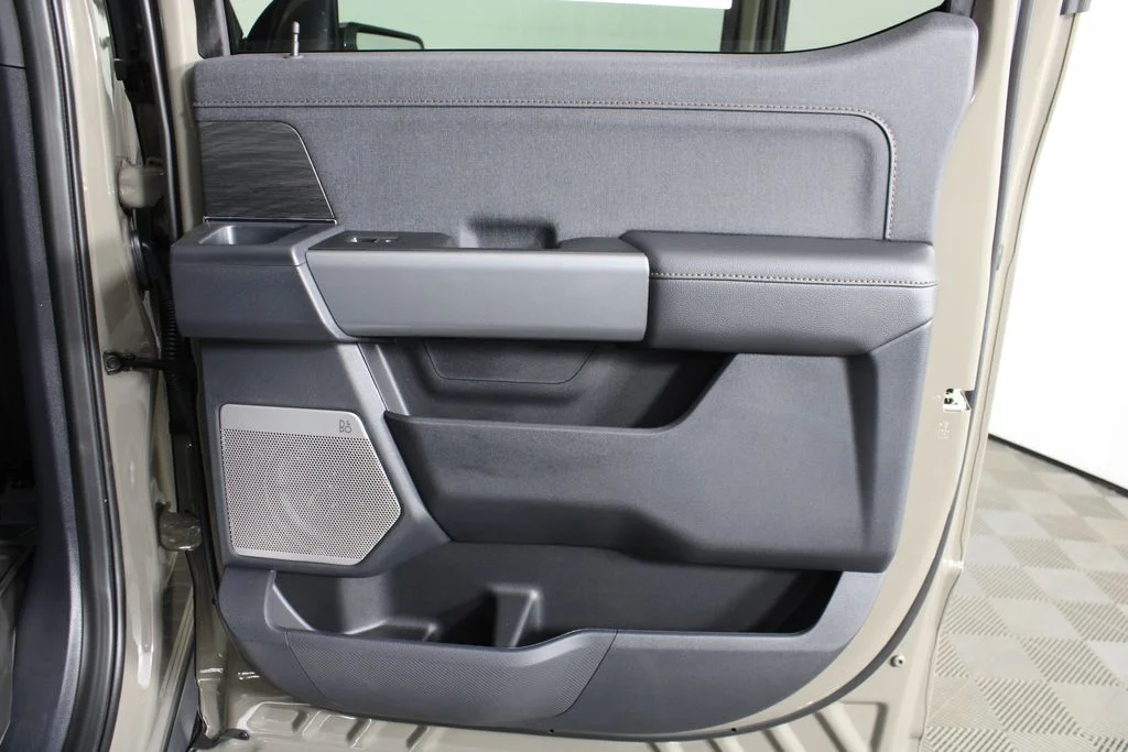New 2026 Marsh Gray Ford Lariat image 9