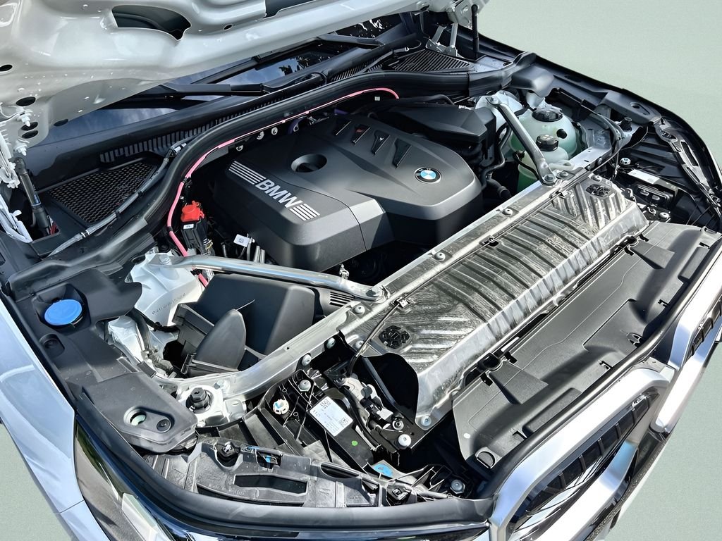 Certified Used 2026 Alpine White BMW 30 xDrive image 29