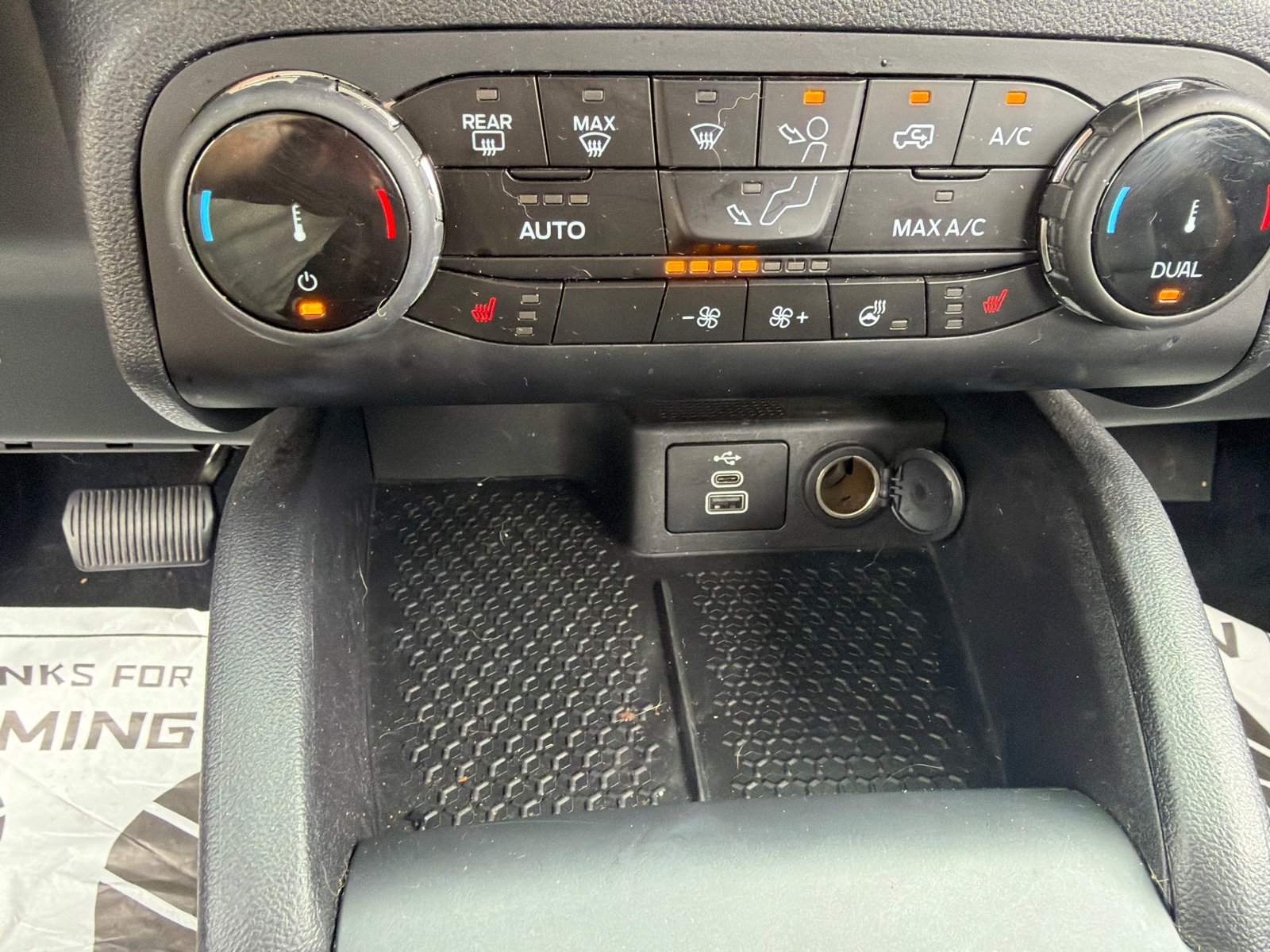 Used 2023 Silver Metallic Ford Outer Banks image 28