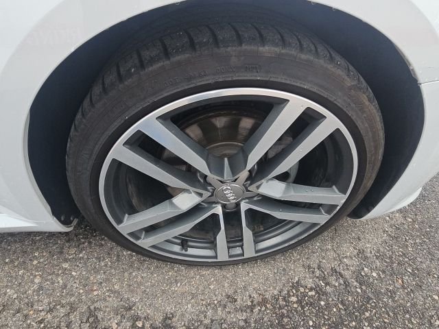 Used 2017 White Audi 2.0T image 11
