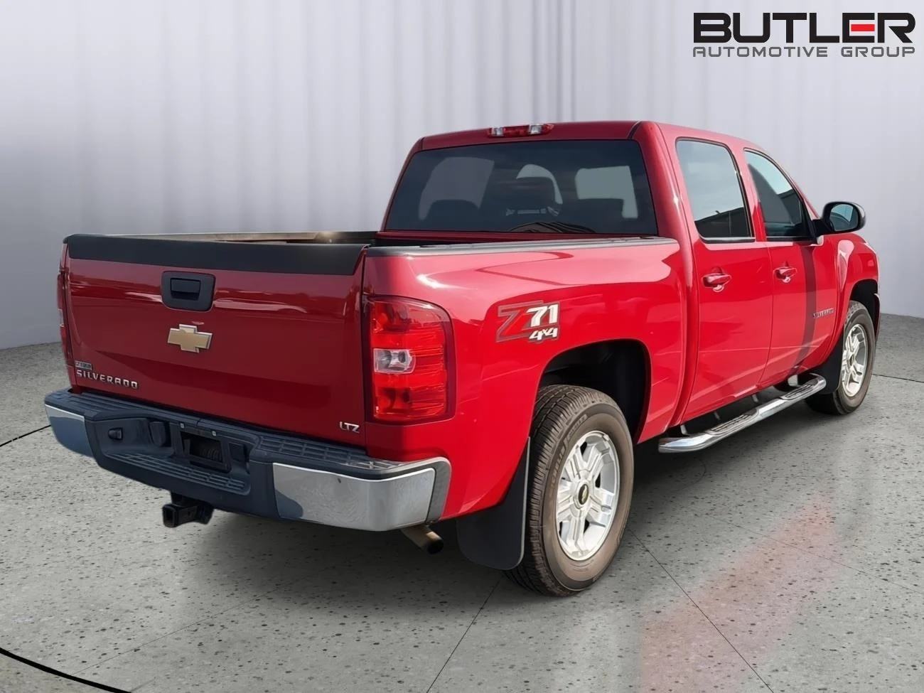 Used 2011 Victory Red Chevrolet LTZ image 8