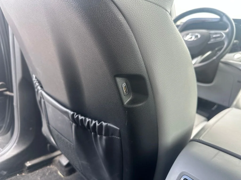 Used 2020 Graphite Hyundai SEL image 24