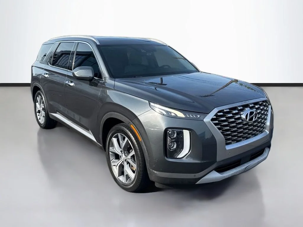 Used 2021 Graphite Hyundai SEL image 1
