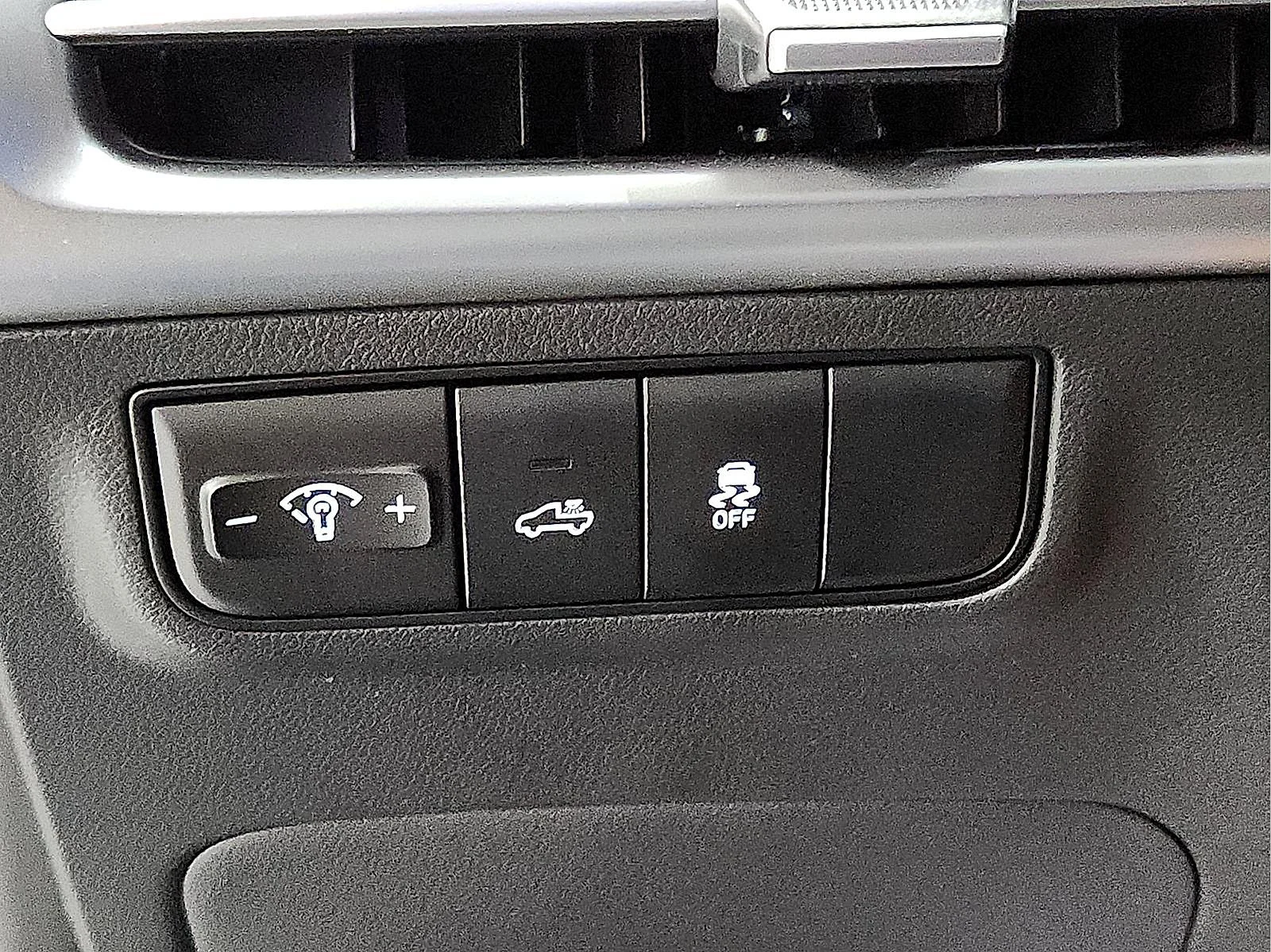 2026 Hyundai Santa Cruz SEL Activity - Photo 16