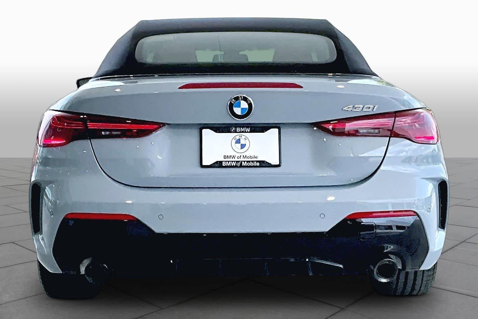 New 2027 Brooklyn Grey Metallic BMW 430i image 4