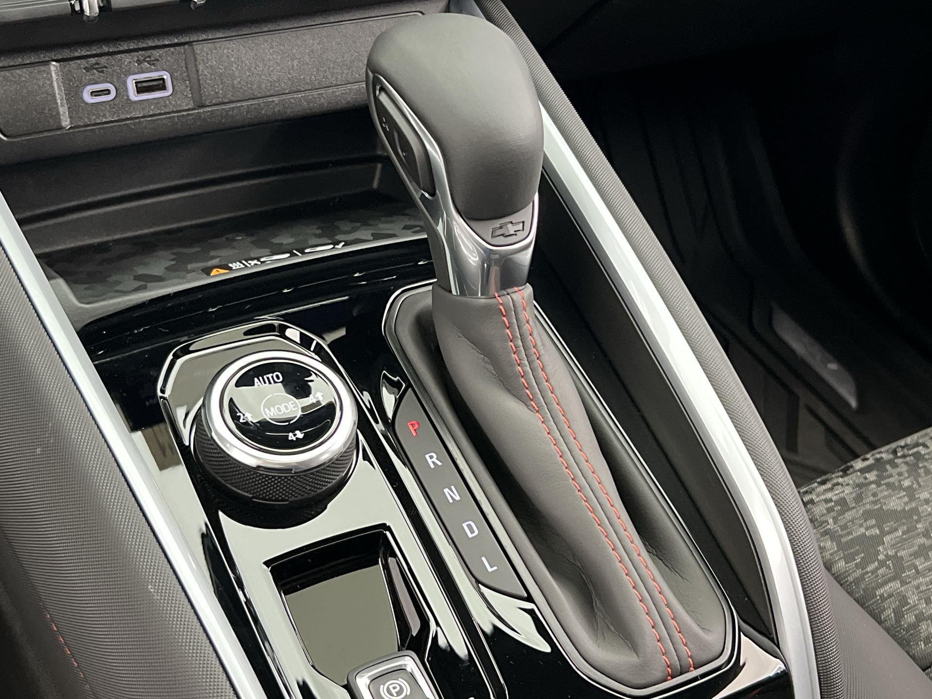 2025 Chevrolet Colorado Z71 - Photo 50