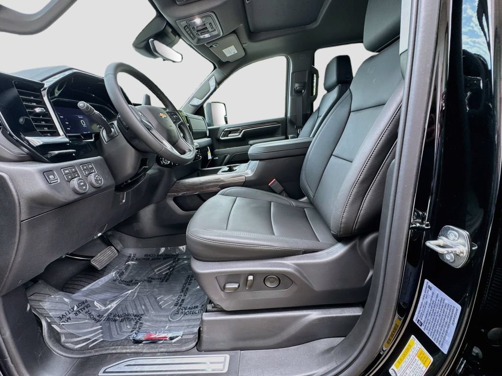 2026 Chevrolet Silverado 2500 HD LTZ - Photo 24