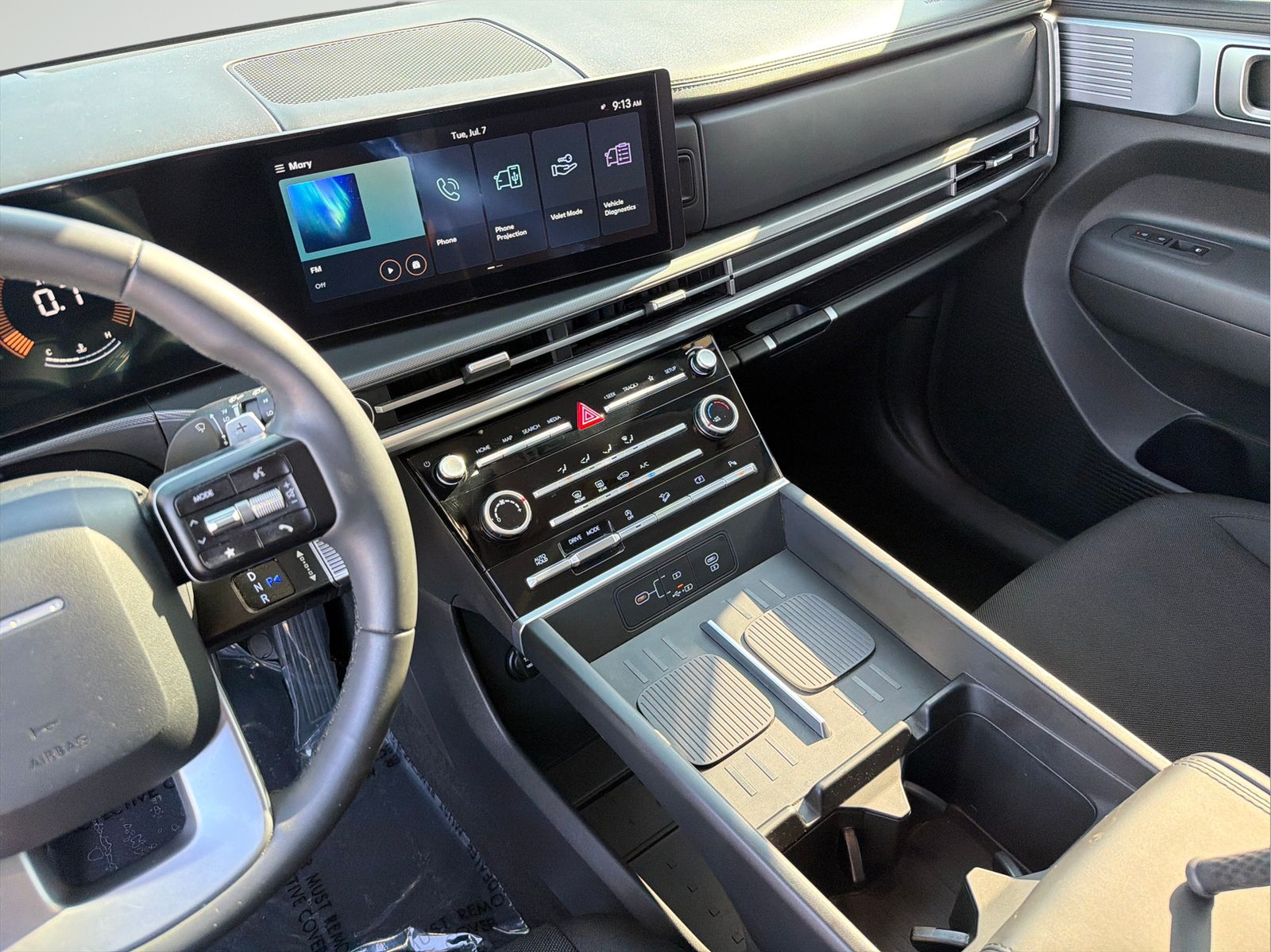 Used 2024 Silver Hyundai SE image 18