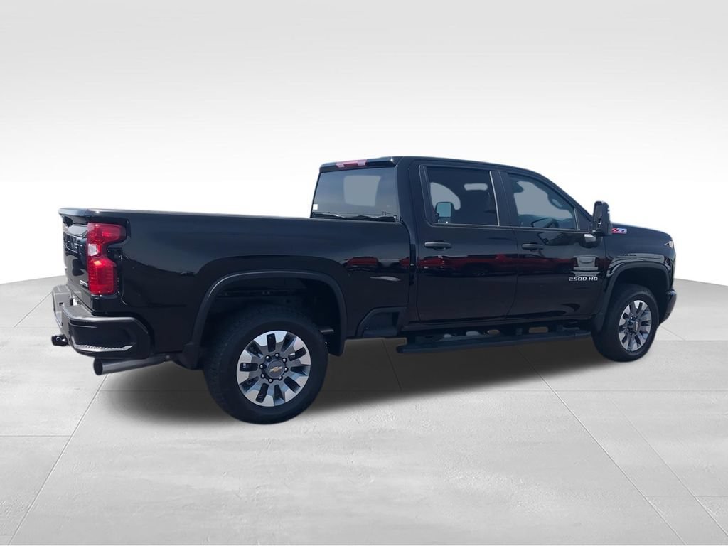 2026 Chevrolet Silverado 2500 HD Custom - Photo 8