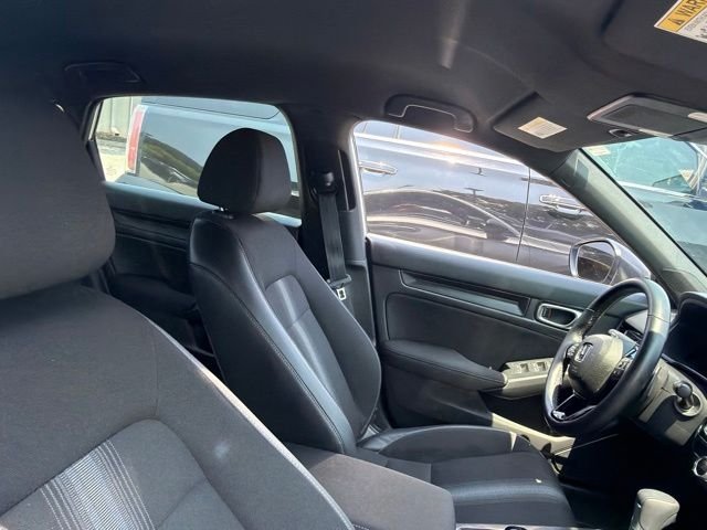 Used 2024  Honda Sport image 10