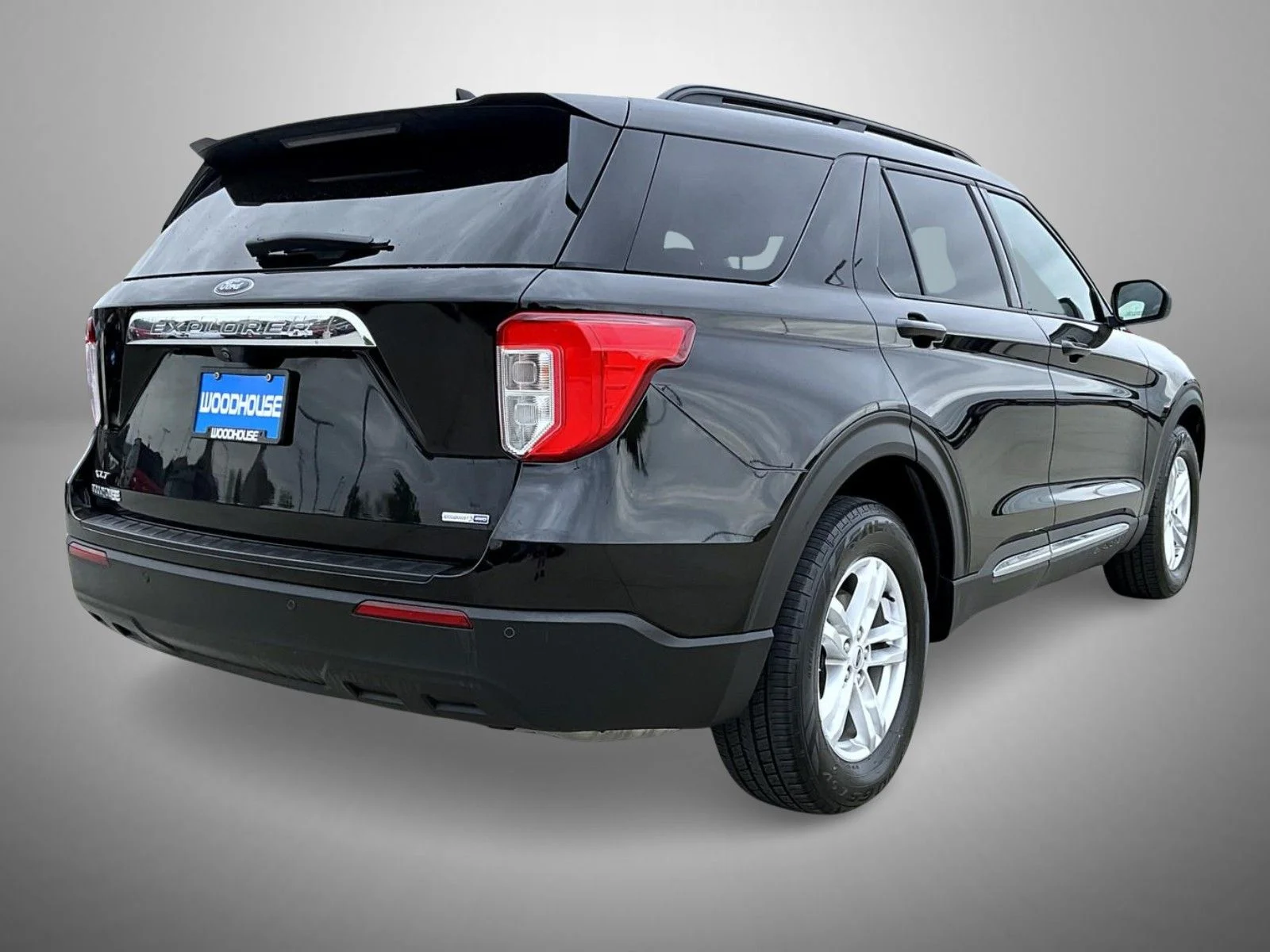Used 2020 Black Ford XLT image 5