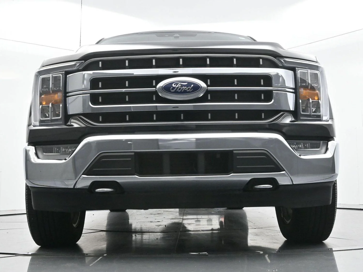 Used 2023 Black Ford XL image 47